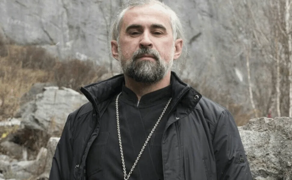 Алтайский священник призвал молиться за рассудок сотрудников Роскомнадзора